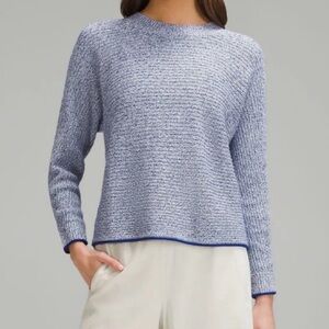 Lululemon Silk Blend Crewneck Sweater Women’s Small Blue White